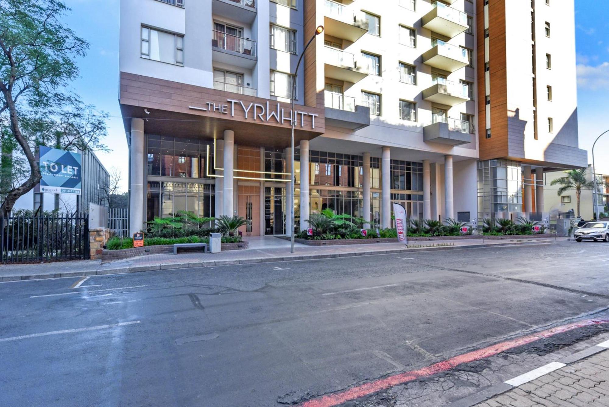 The Tyrwhitt Rosebank Apartments (Adults Only) Johannesburg Luaran gambar
