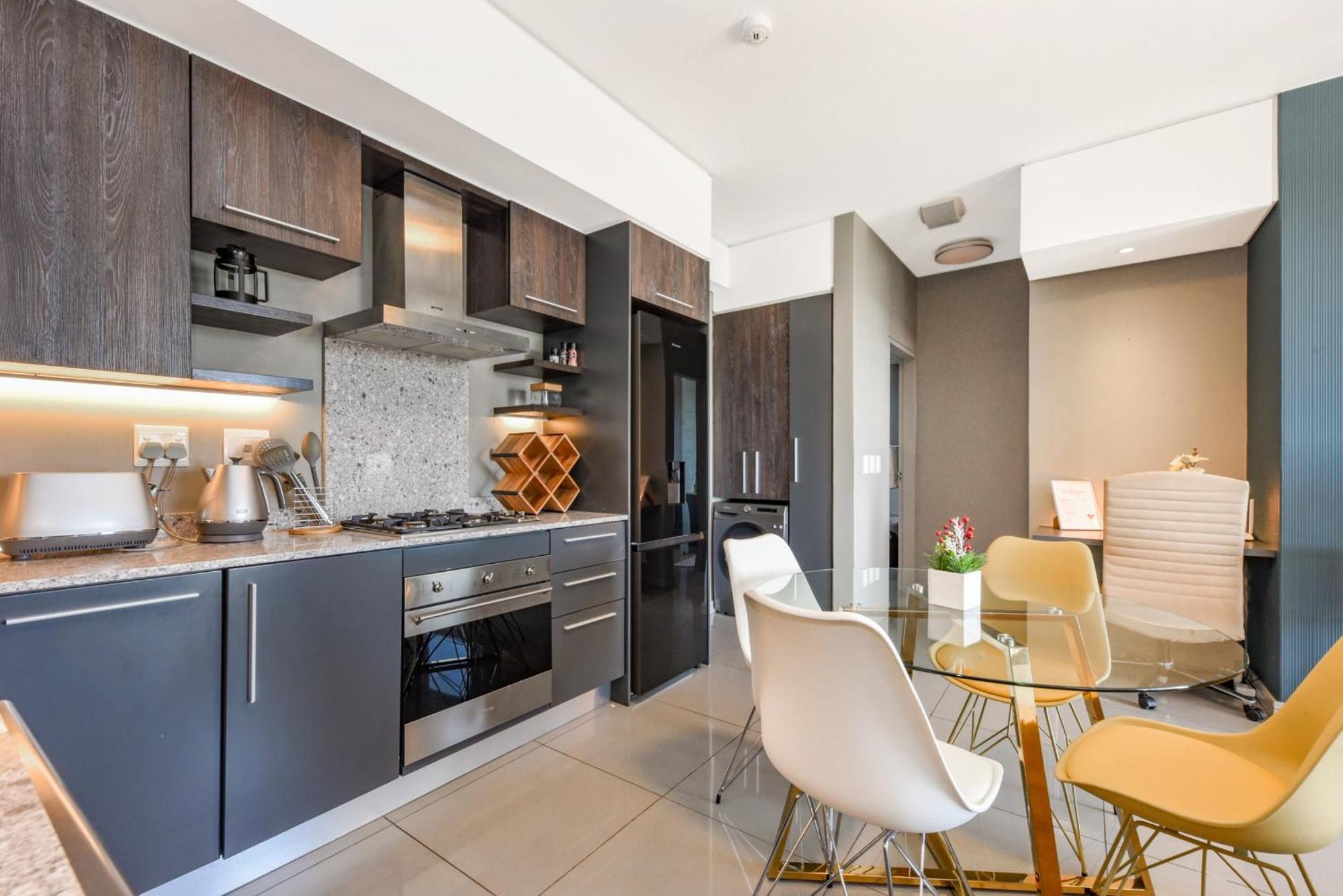 The Tyrwhitt Rosebank Apartments (Adults Only) Johannesburg Luaran gambar