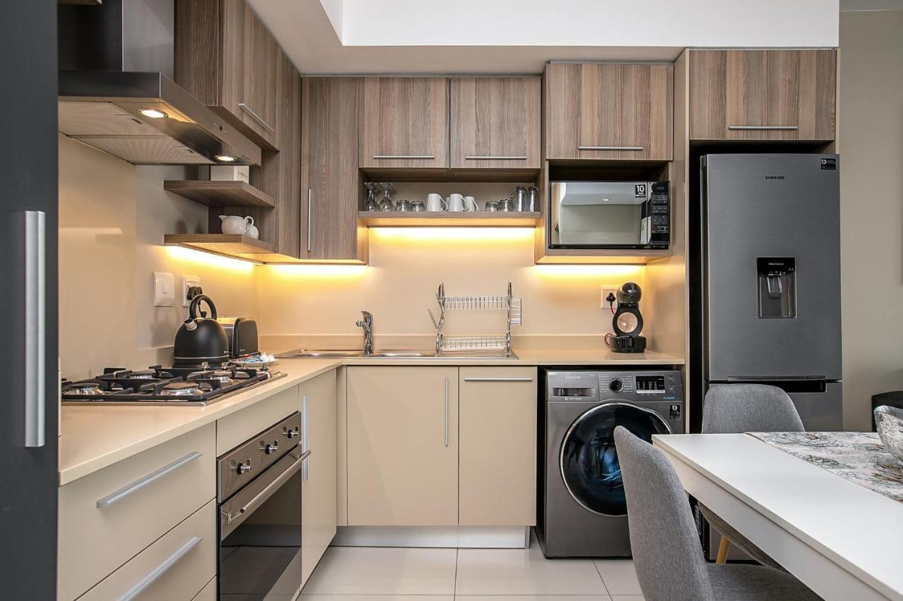 The Tyrwhitt Rosebank Apartments (Adults Only) Johannesburg Luaran gambar