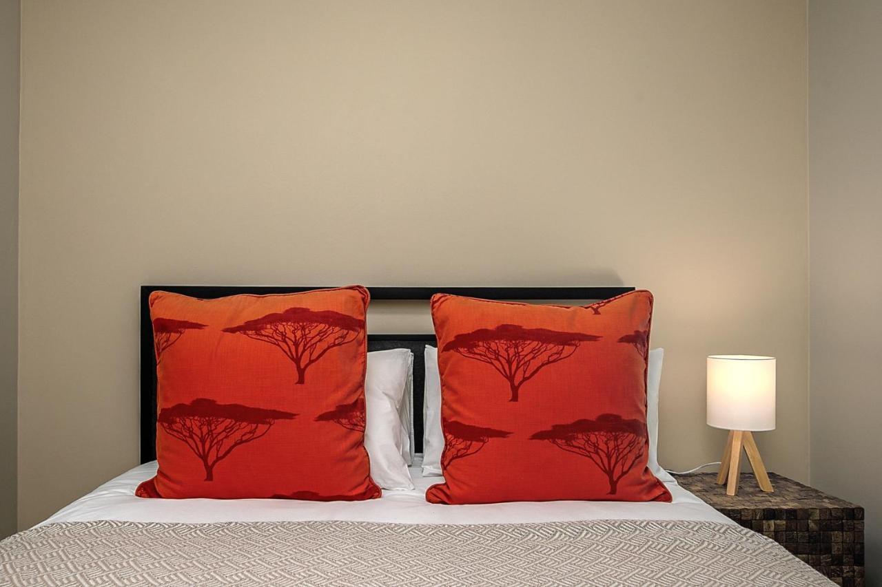 The Tyrwhitt Rosebank Apartments (Adults Only) Johannesburg Luaran gambar
